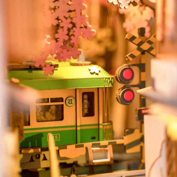 Sakura Densya - Book Nook Kit - Rolife