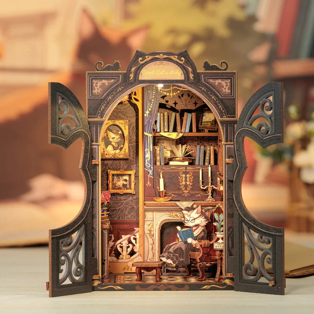 Cat's Study - Book Nook Kit - CuteBee