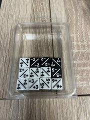 White/Black Positive/Negative D6 Dice 12 mm (12 st)