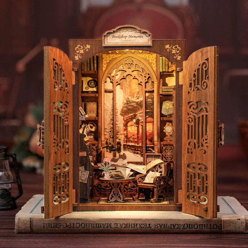 Bookshop Memories - Book Nook Kit - CuteBee