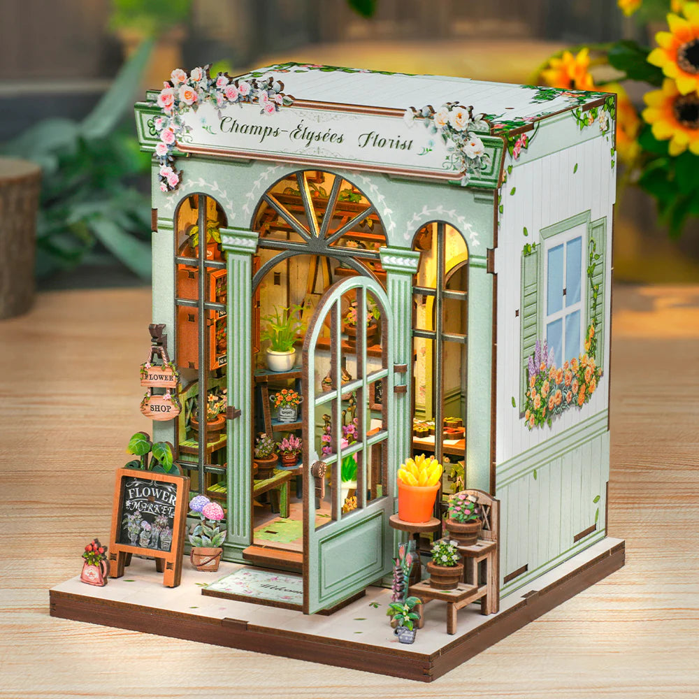 Champs-Élysées Florist - Book Nook Kit - CuteBee