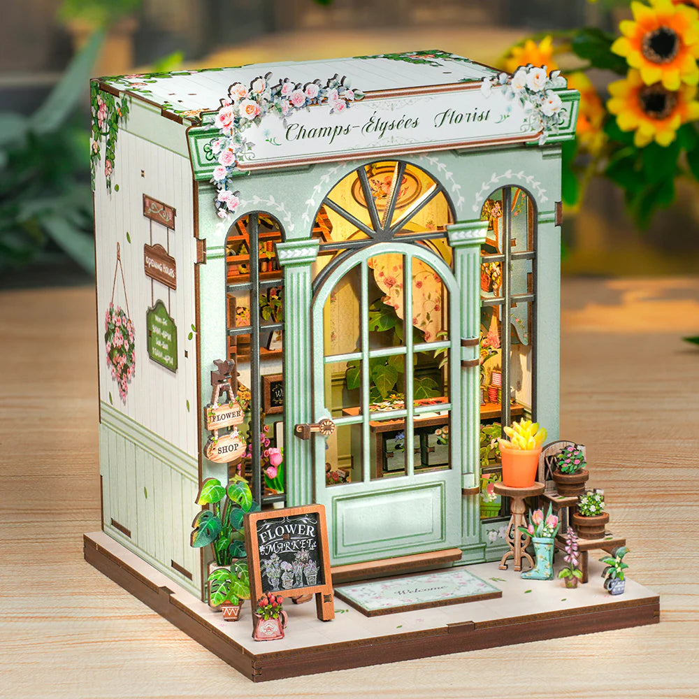 Champs-Élysées Florist - Book Nook Kit - CuteBee