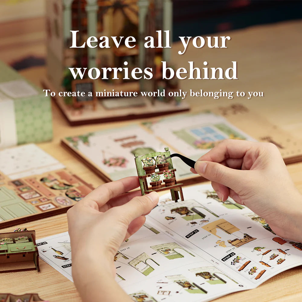Champs-Élysées Florist - Book Nook Kit - CuteBee