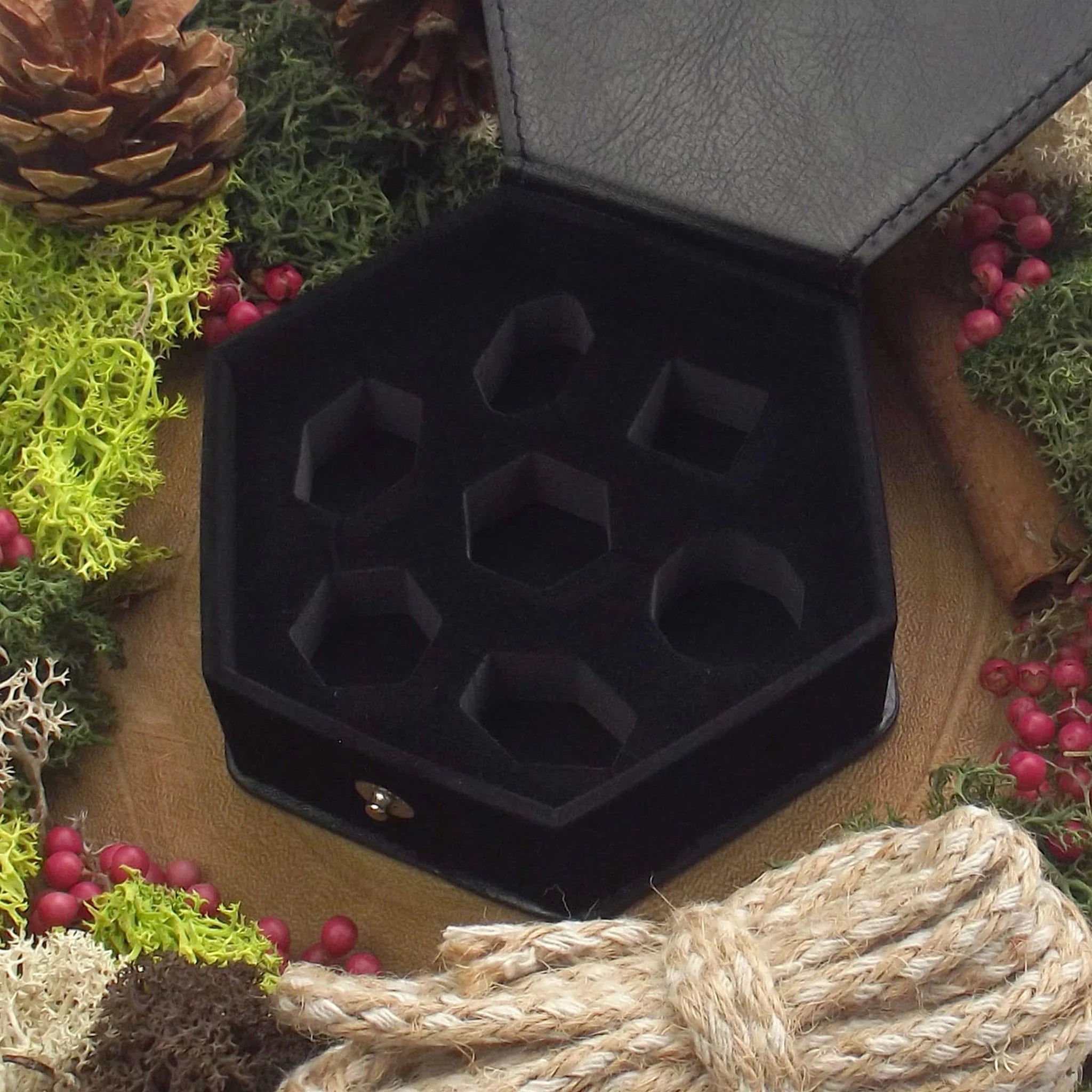 A Role Playing Dice Set - Amethyst Fluorite Crystal Gemstone Dice With Leather Hexagon Box