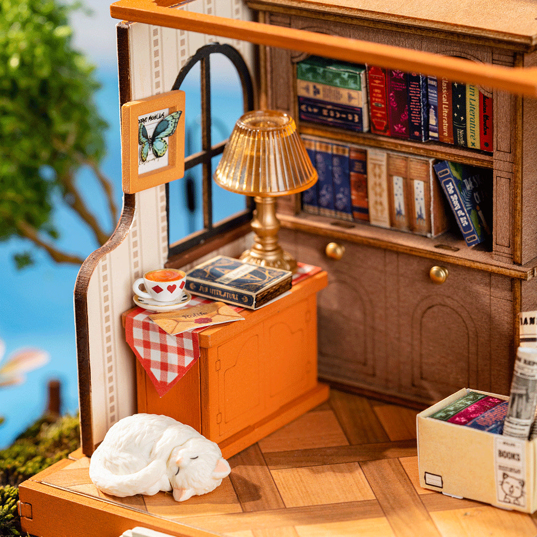 The Muse Bookshop - DIY Miniature House, Bookshelf Decoration Kit - Rolife