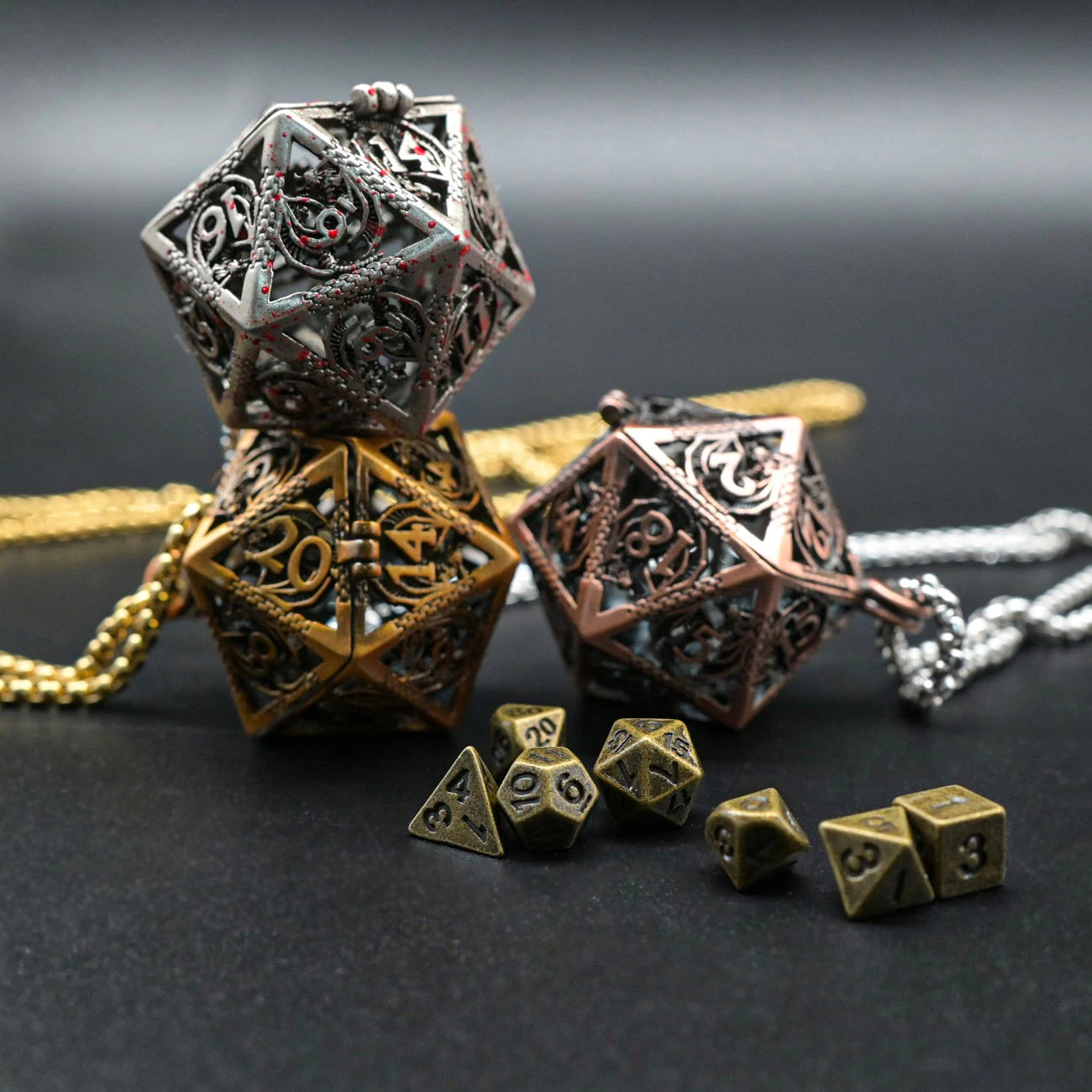 Mini Metal Dice Set Halsband Coppar D20 Metall