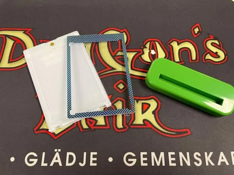 Ogerpon ex Premium Collection Card Holder Stand