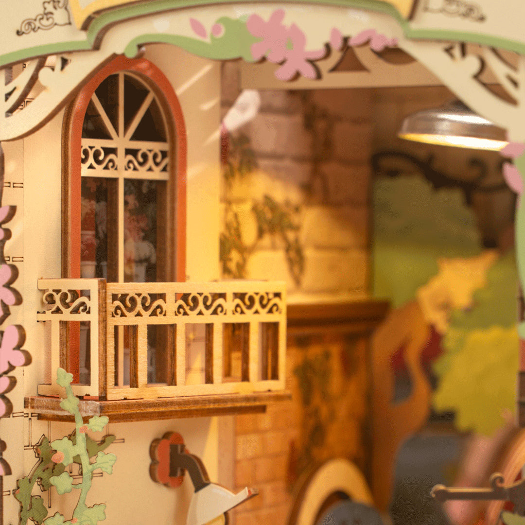 Floral Corner - Book Nook Kit - Rolife
