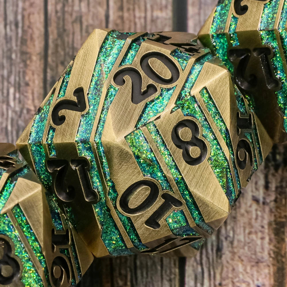 Titan D20 Strata Green (35mm)