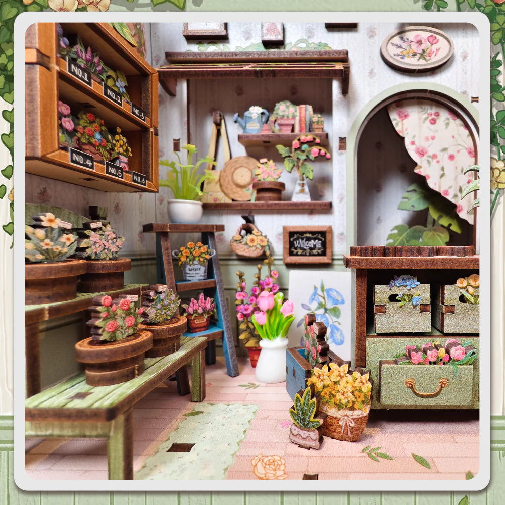 Champs-Élysées Florist - Book Nook Kit - CuteBee