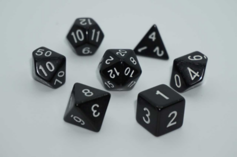 A Role Playing Dice Set: Black white numbers_boxshot
