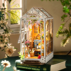 Garden House - Book Nook Kit - Rolife