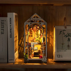 Garden House - Book Nook Kit - Rolife