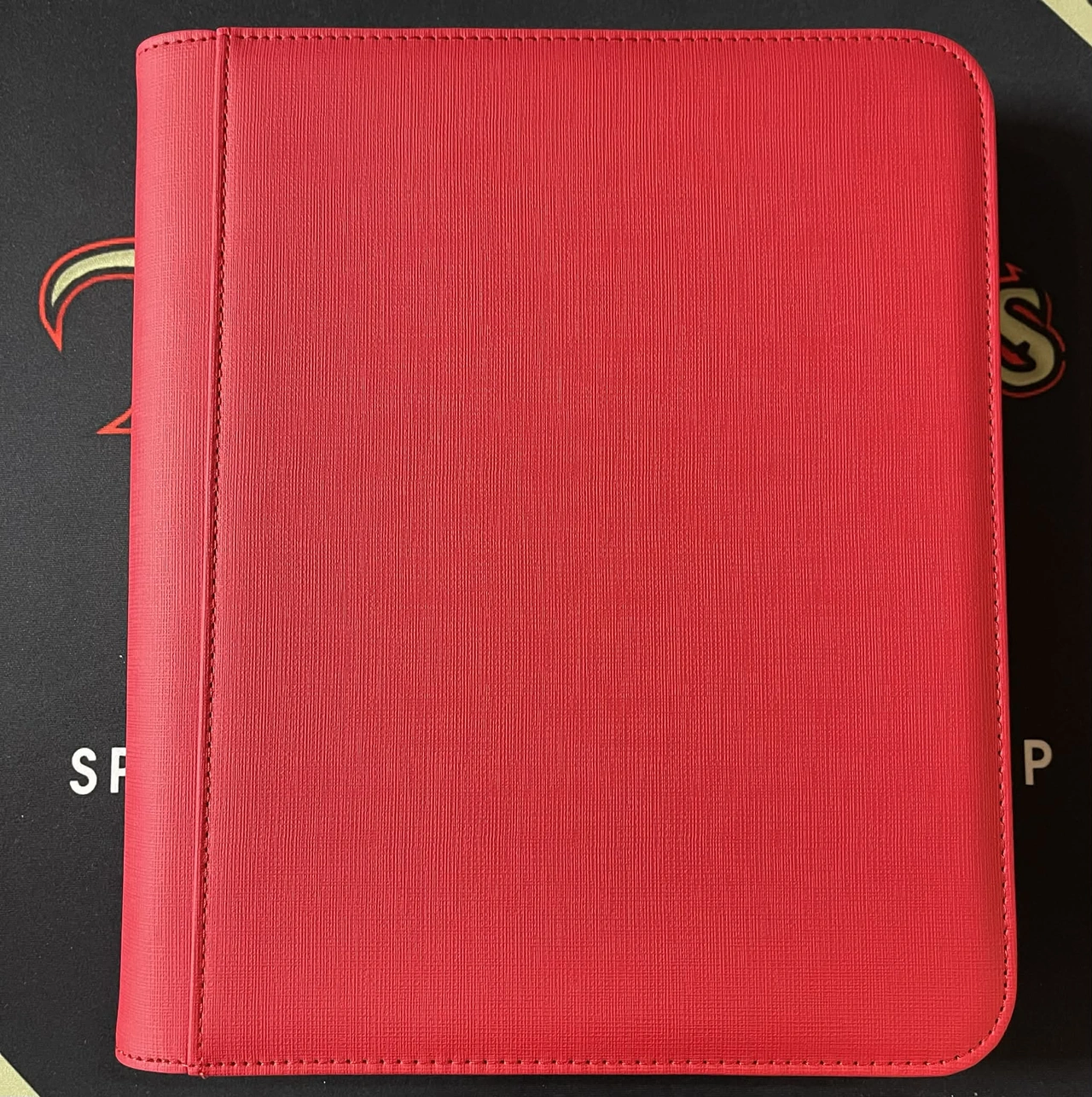 Toploader Zip Cardbinder 4-Pocket (112 cards) Red