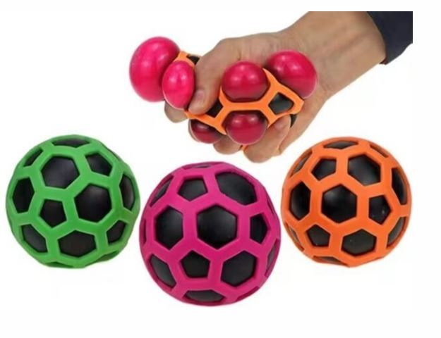 SQUEEZE FOTBOLL 8CM